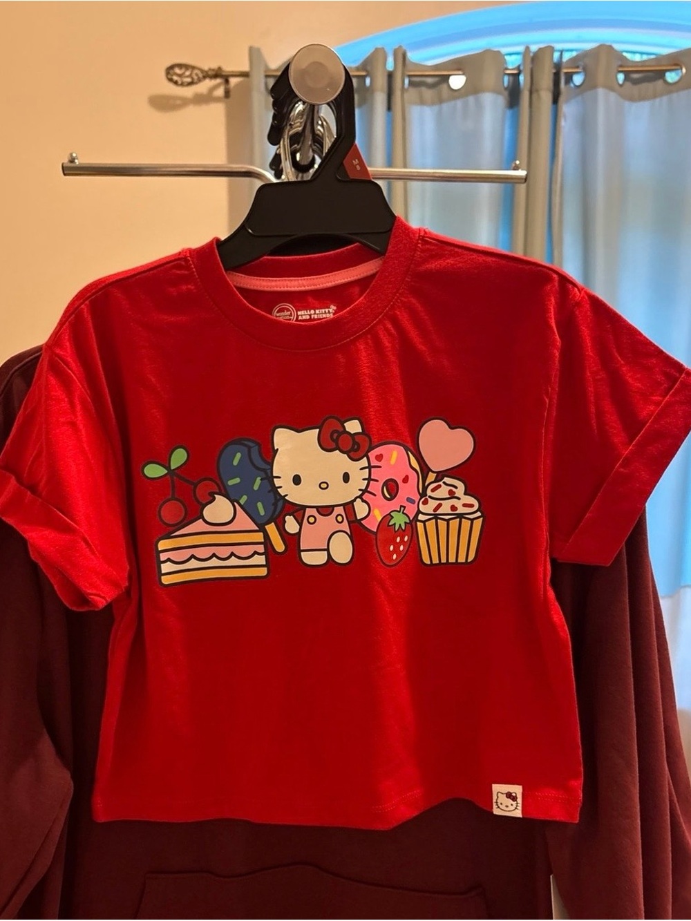 Hello Kitty top